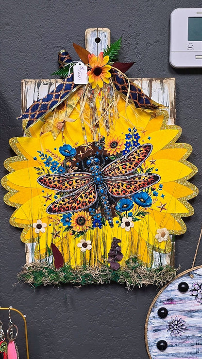 🌻 Where Dragonflies Dance 🦋