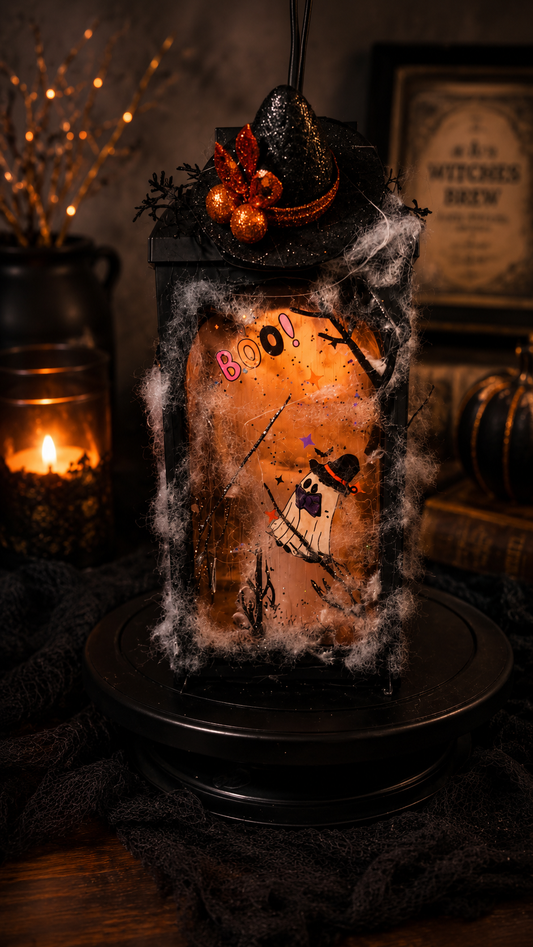 Haunted Glow Solar Lantern 👻🏮