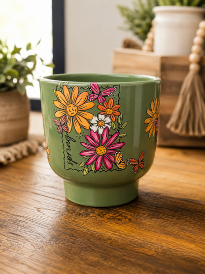 🌸 Spring in Bloom Planter